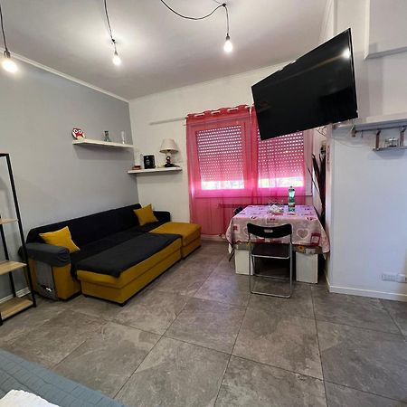 Appartamento Di Paolo Unicusano Rome Bagian luar foto